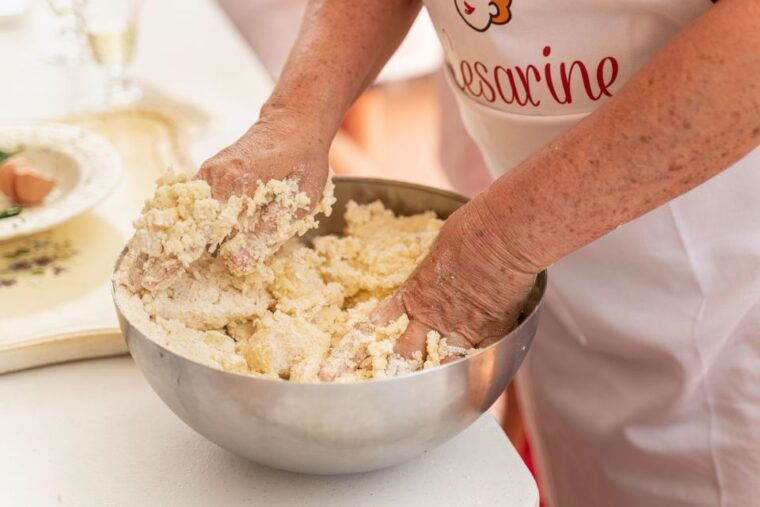 rome-pasta-and-tiramisu-class-at-a-locals-home