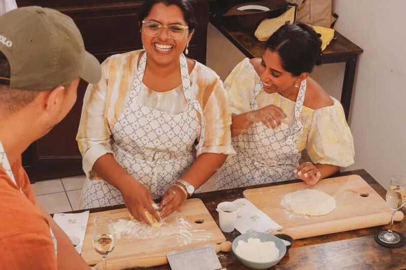 Rome: Pasta Class with 3 Spritz or Tiramisu by the Colosseum - FAQ