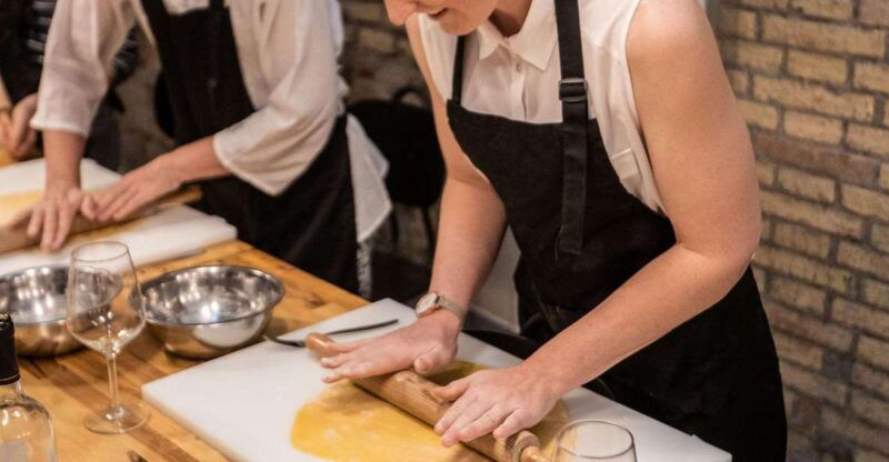 rome-pasta-cooking-class-basic-in-the-kitchen-of-mamma