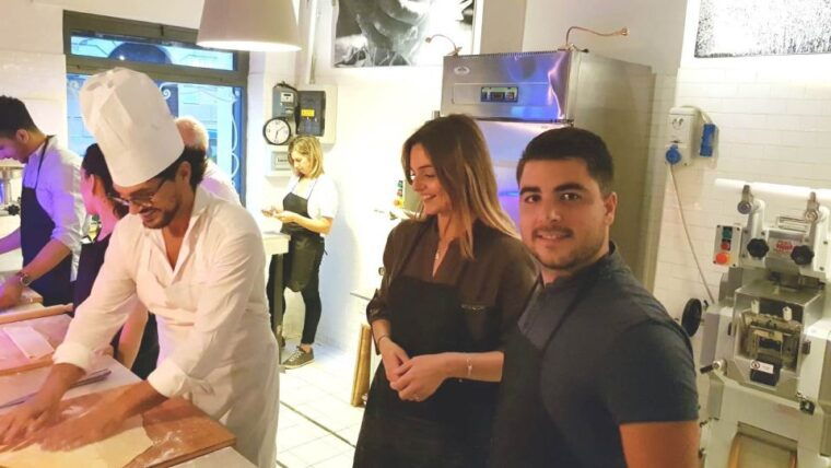 rome-pasta-cooking-class-in-a-professional-pasta-laboratory
