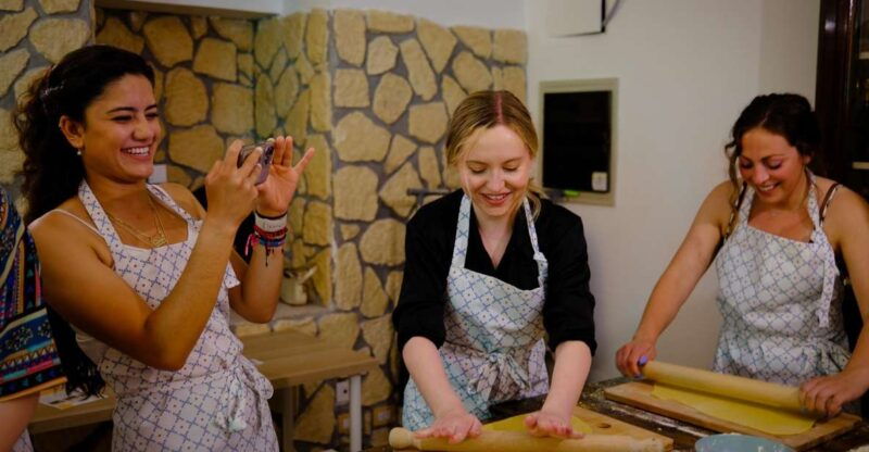 rome-pasta-cooking-class-with-spritz-cocktails