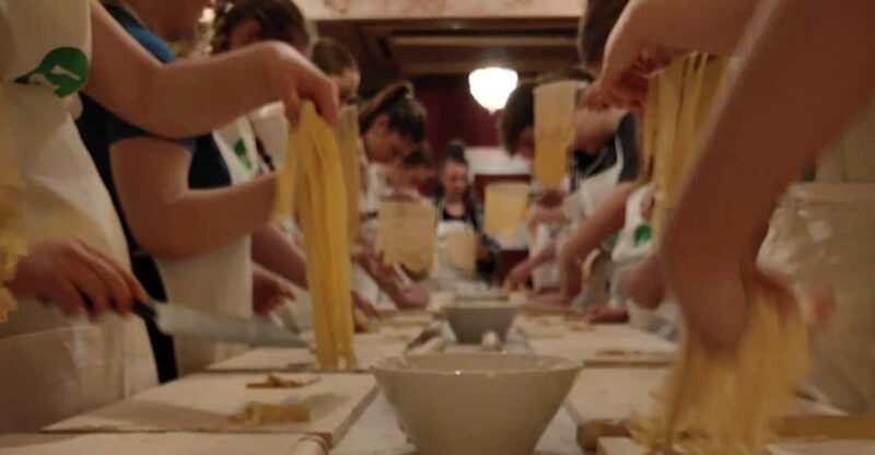 rome-pasta-tiramisu-cooking-class-near-the-spanish-steps