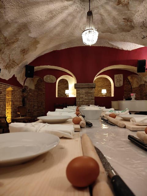 rome-pasta-tiramisu-cooking-class-near-the-spanish-steps