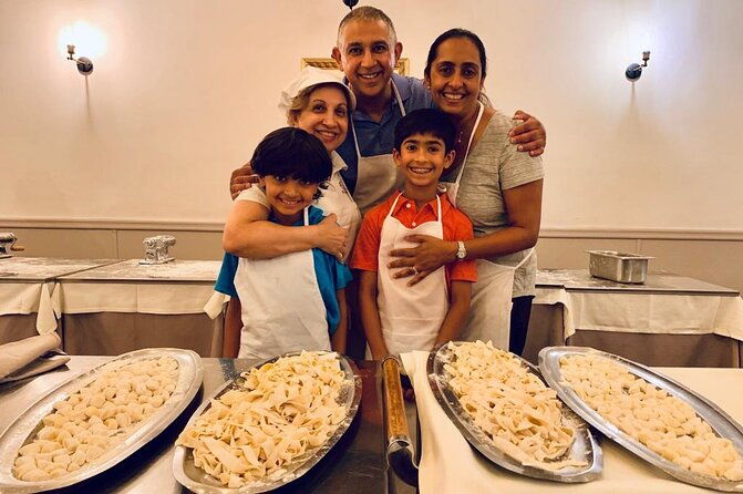 rome-pasta-tiramisu-making-class-with-fine-wine