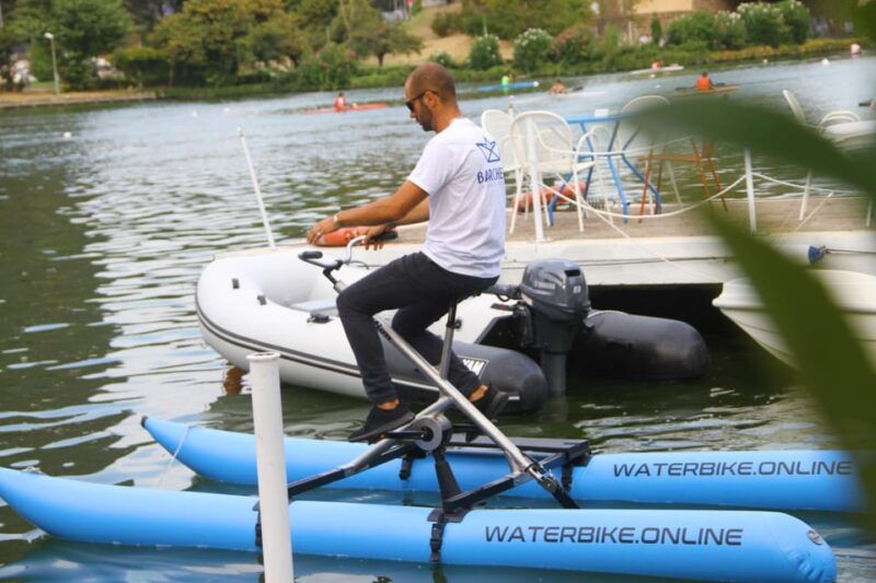 rome-pedal-on-water-with-a-waterbike-rental