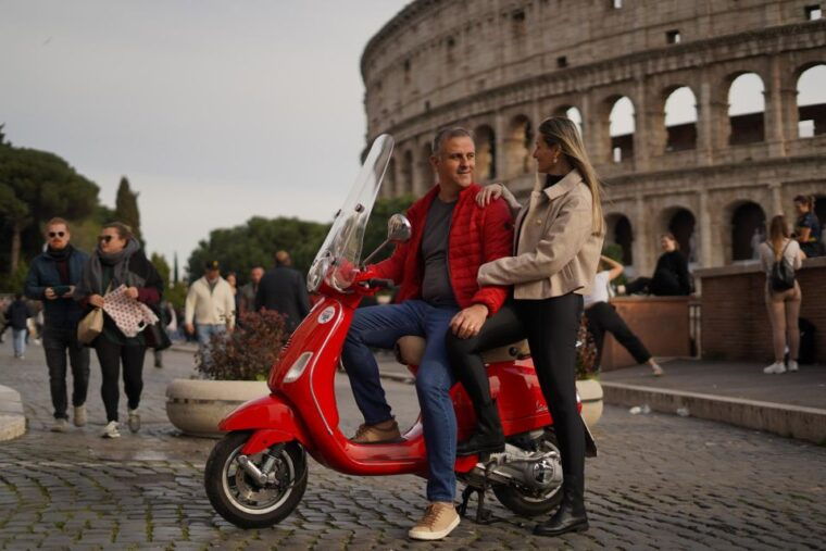 rome-photo-tour-by-vespa-scooter