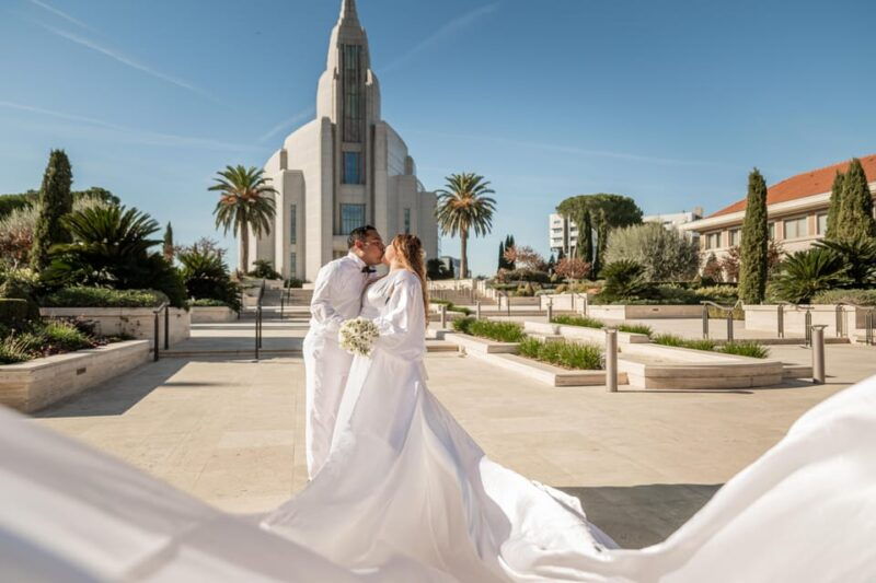 rome-photoshoot-at-rome-italy-temple