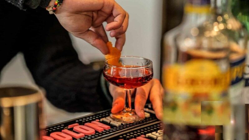 rome-piazzas-and-fountains-sunset-tour-with-aperitivo