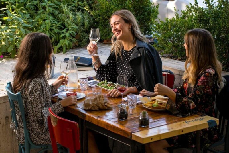 rome-piazzas-and-fountains-sunset-tour-with-aperitivo