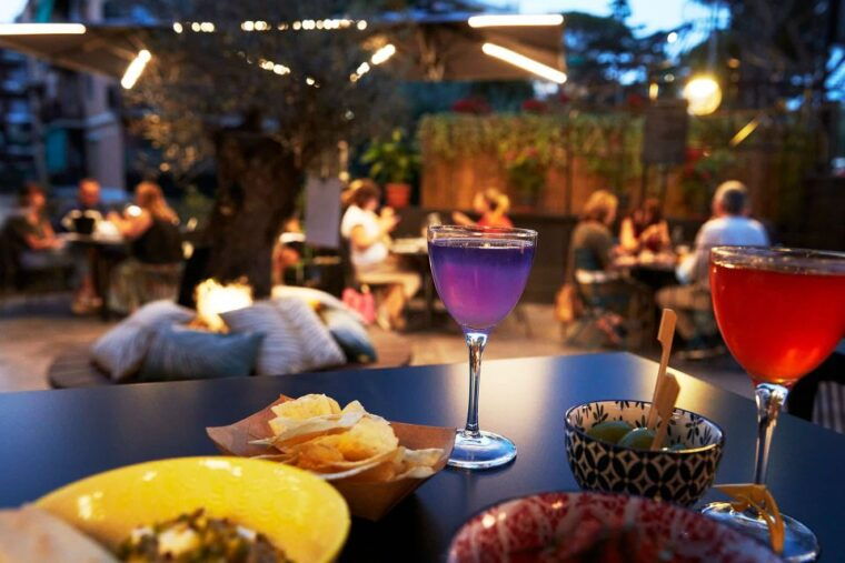 rome-piazzas-and-fountains-sunset-tour-with-aperitivo