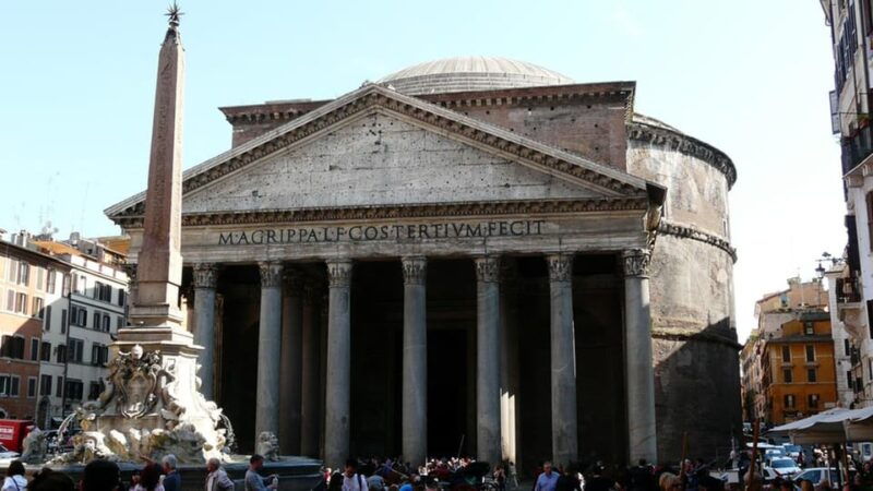 rome-piazzas-fountains-monuments-basilicas-by-golf-cart