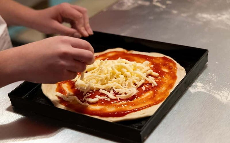 Rome: Pizza and Tiramisù Cooking Class with Glass of Wine - The Sum Up: Why You Should Consider This Cooking Class