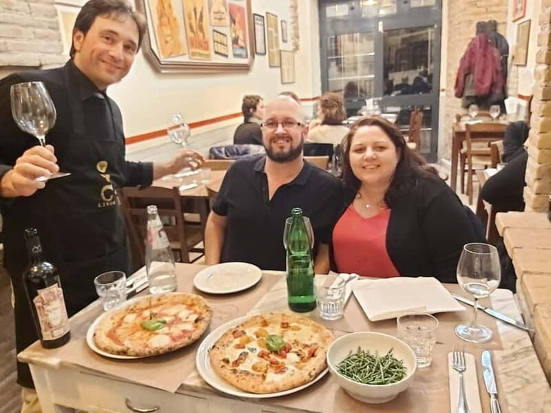 Rome: Pizza & Tiramisu Class with Free Flowing Fine Wine - Key Points