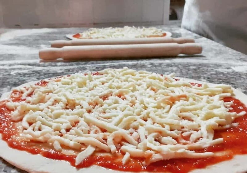 Rome: Pizza & Tiramisu Making Class with Wine & Limoncello - Discovering Rome’s Culinary Charm: Pizza & Tiramisu Making Class with Wine & Limoncello