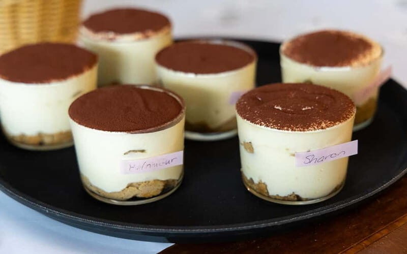 Rome: Pizza & Tiramisu Making Class with Wine & Limoncello - Instructors and Atmosphere: Authentic & Engaging