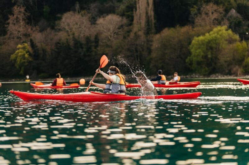 rome-popes-lake-kayak-tour-with-swimming-roman-pizza