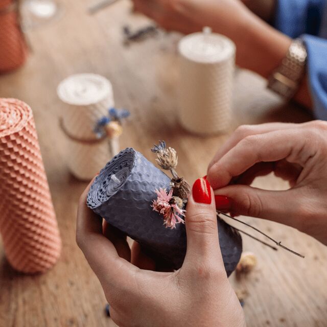 Rome private activity: create your own candle! - FAQs