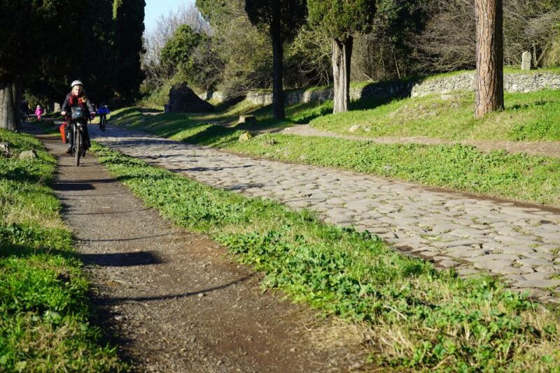 rome-private-appian-way-albano-lake-full-day-e-bike-tour