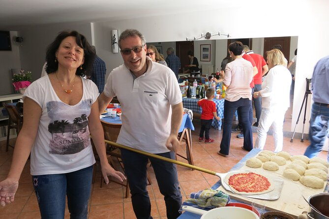rome-private-pizza-making-home-cooking-class-with-a-local