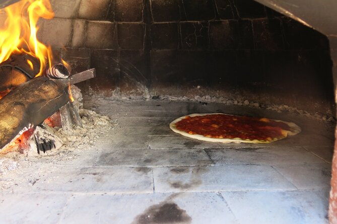 rome-private-pizza-making-home-cooking-class-with-a-local