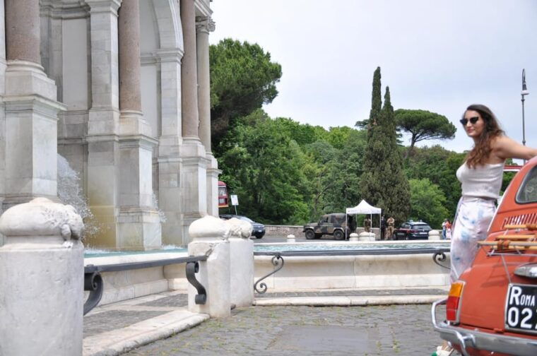 rome-private-tour-and-photo-in-a-vintage-fiat-500
