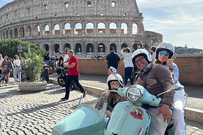 rome-private-tour-in-a-vintage-vespa-sidecar-style-for-90-minutes