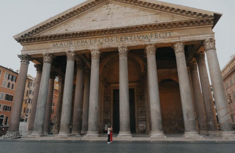 rome-professional-photographic-service-at-trevi-fountain-and-pantheon
