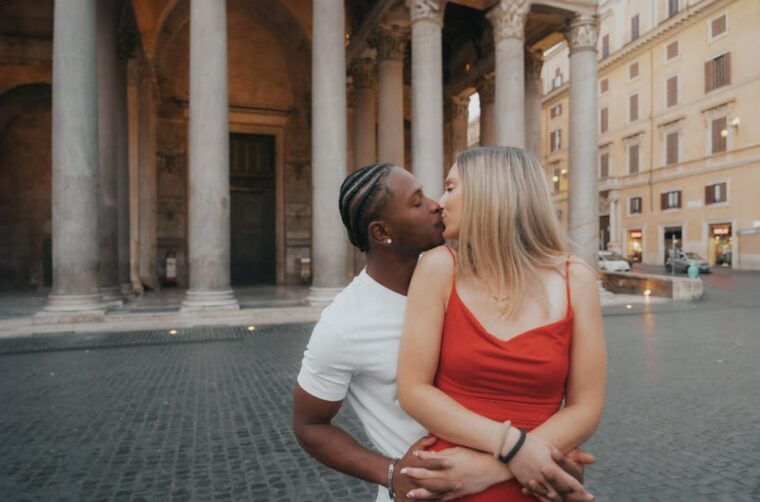 rome-professional-photographic-service-at-trevi-fountain-and-pantheon