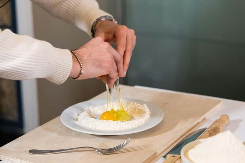 Rome: Ravioli, Fettuccine and Tiramisu Cooking Class - FAQ