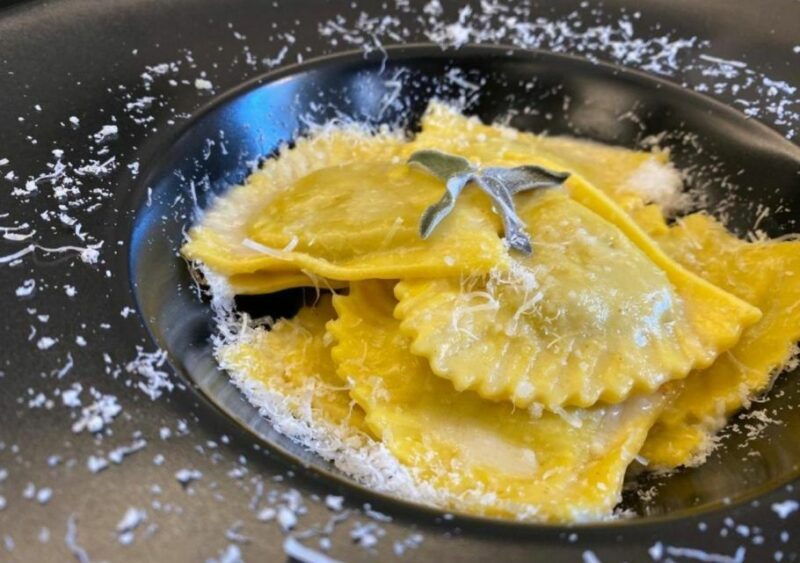 rome-ravioli-fettuccine-and-tiramisu-cooking-class