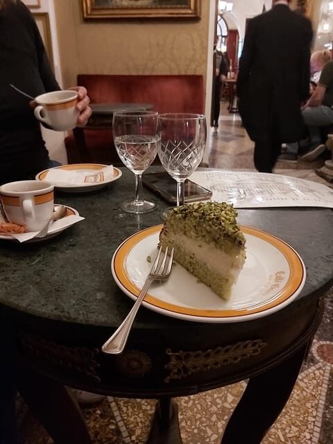 Rome: Roma Doce Roma tour - Cafés, Sweetshops and Sights - Key Points