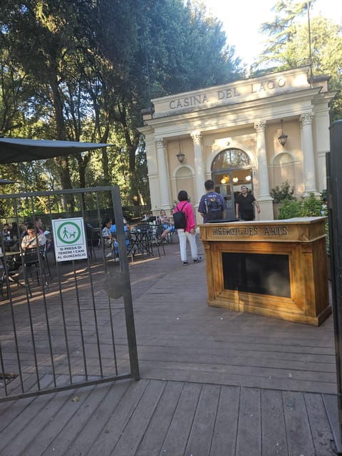 rome-roman-aperitif-at-villa-borghese-pond-golf-cart-tour