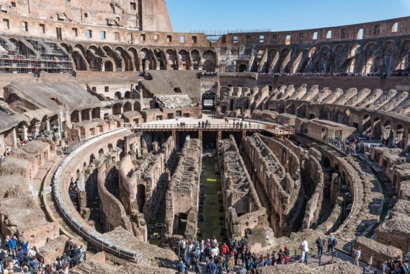 rome-roman-piazzas-with-colosseum-and-roman-forum-tour