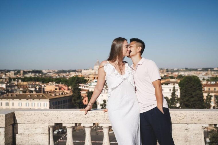 rome-romantic-couple-photoshoot-tour-vip