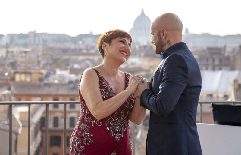 rome-rooftop-bar-opera-show
