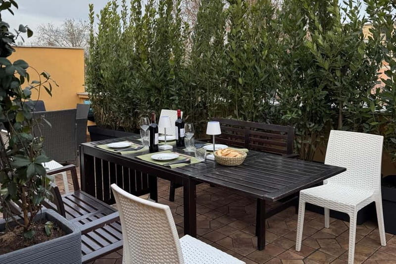 Rome: Rooftop Cooking Class with Wine near the Vatican - Experience Provider