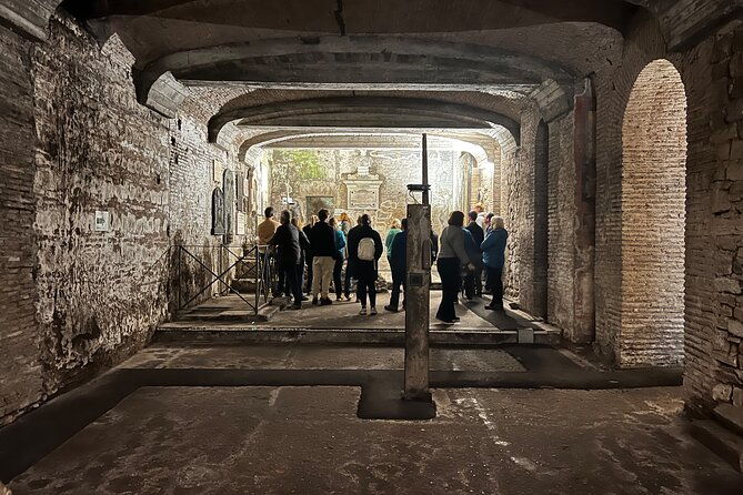 rome-san-clemente-underground-basilica-small-group-tour