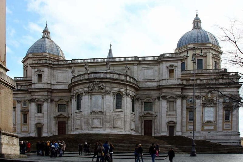 Rome: Santa Maria Maggiore Basilica Guided Tour - The Basilica: A Living Testament to Faith and Art