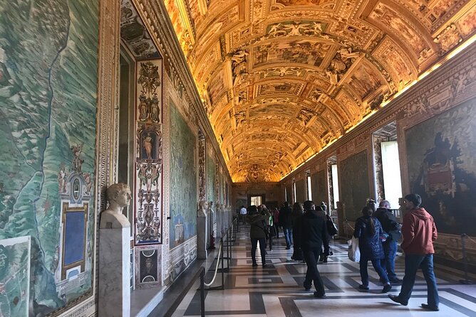rome-skip-the-line-vatican-sistine-chapel-st-peter-small-group