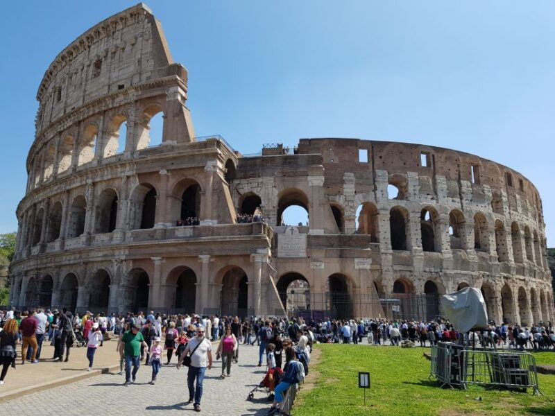 rome-small-group-colosseum-roman-forum-palatine-hill
