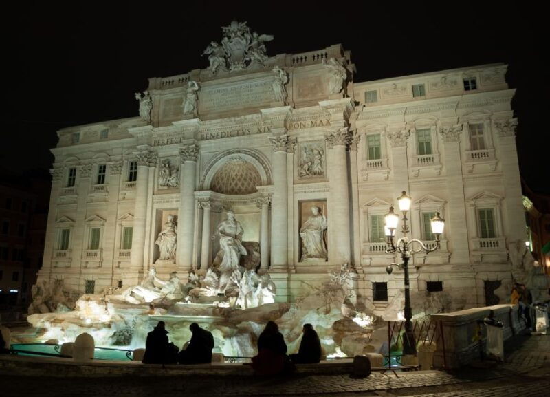 rome-small-group-night-tour-with-pizza-and-gelato