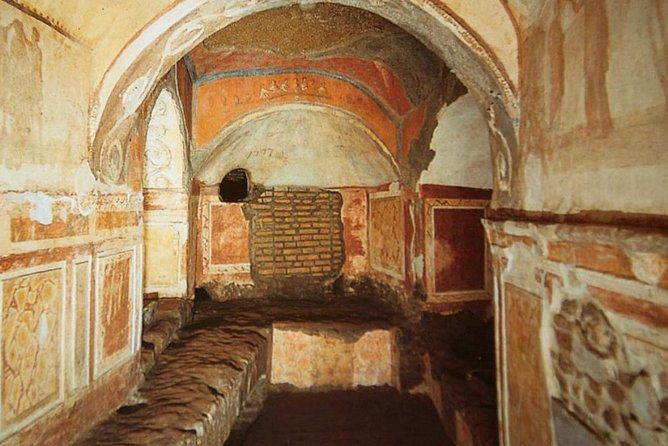 rome-small-group-underground-catacombs-tour