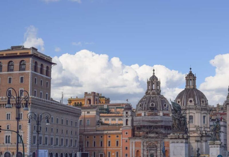 Rome: Small Group Walking Tour in English or Spanish - Key Points
