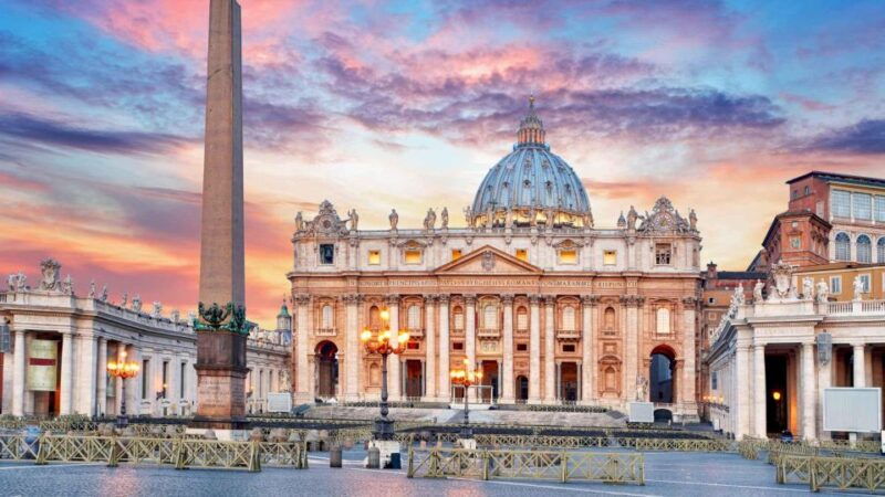 rome-st-peters-basilica-and-papal-tombs-walking-tour