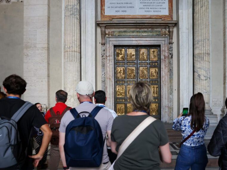 rome-st-peters-basilica-tombs-tour-optional-dome-climb