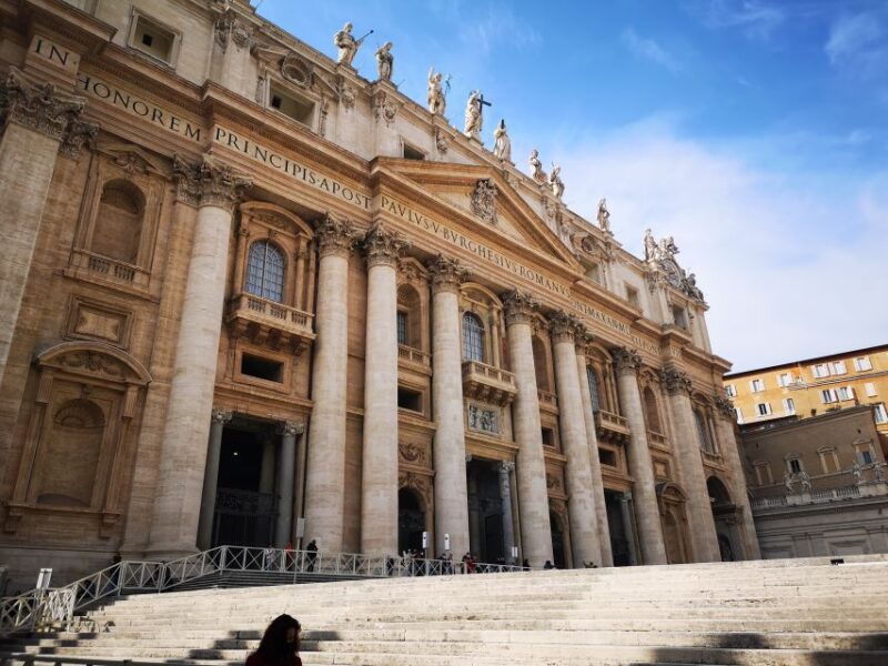 rome-st-peters-basilica-with-dome-access-guided-tour