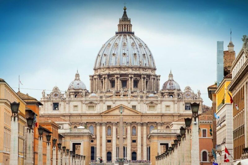 rome-st-peters-papal-tombs-with-dome-private-tour-guide