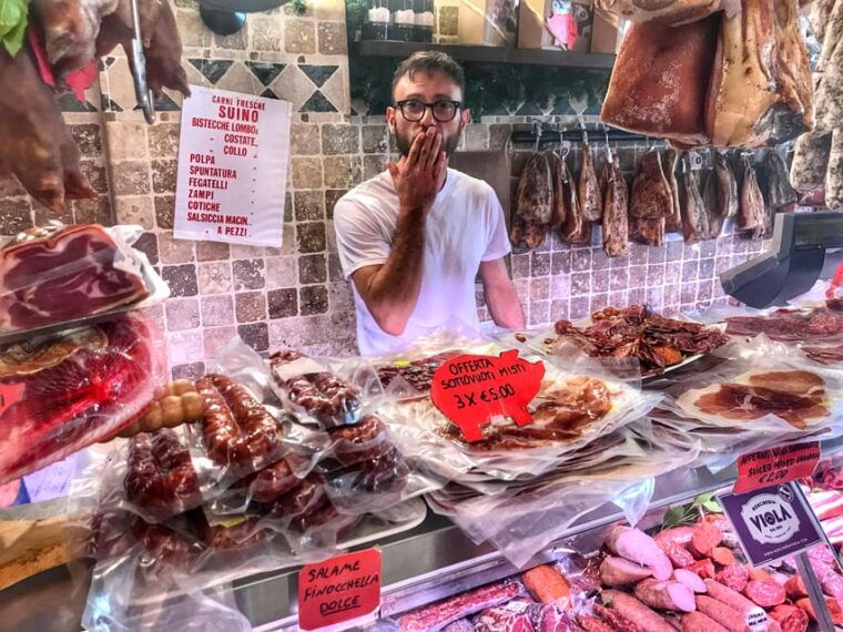 rome-street-food-delights-at-campo-dei-fiori-ghetto-area