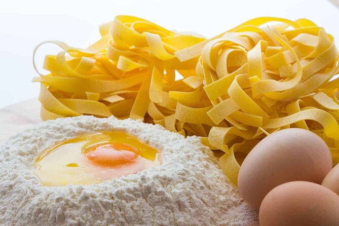 rome-tagliatelle-cooking-class-with-sit-down-meal-prosecco