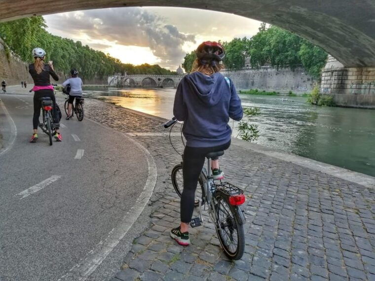 rome-tiber-river-e-bike-tour-with-ice-cream-or-grattachecca